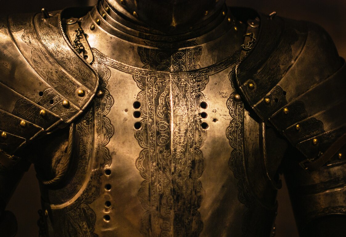 An image of medievil armour