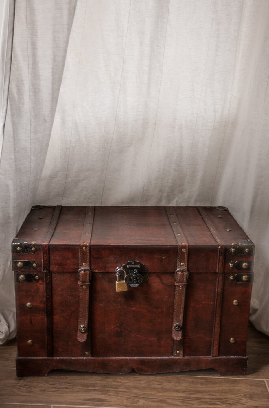 An image of a treasure chest.